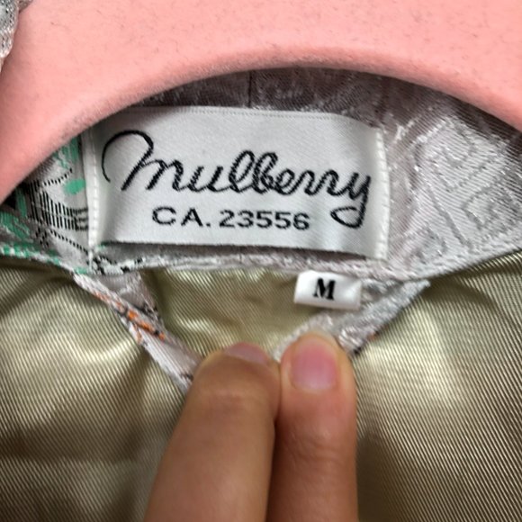 Winter | Vintage Mulberry Brand Synth Satin Embroidered Floral Robe - Picture 5 of 16